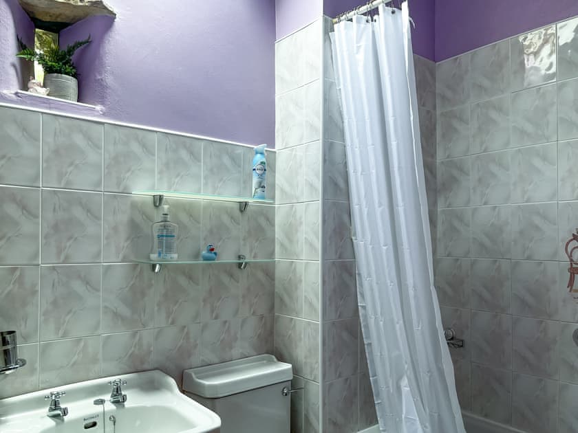 Shower room | Abbots Abode - Monks Retreat, Tideswell, near Buxton