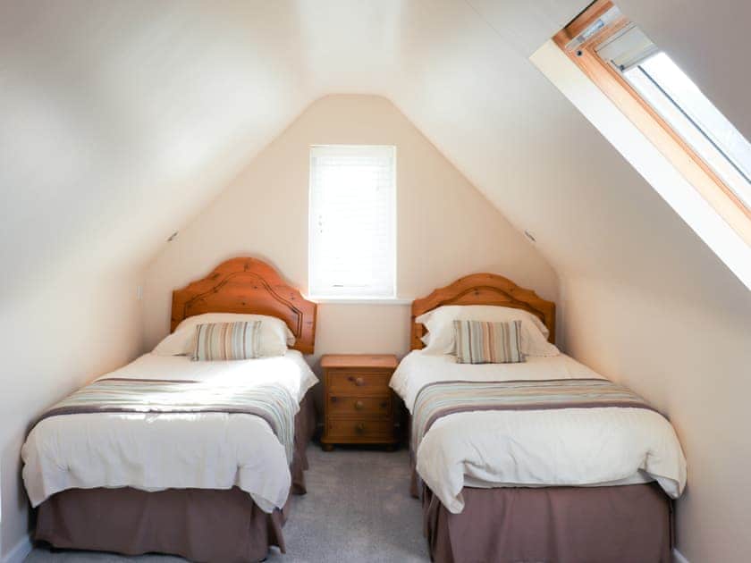Twin bedroom | The Dairy - Portclew Cottages, Freshwater East near Pembroke