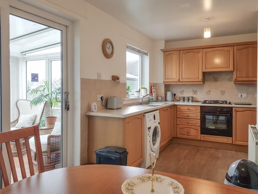 Kitchen/diner | Buchanan Park, Ceres, near Cupar