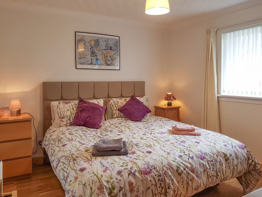 Double bedroom | Buchanan Park, Ceres, near Cupar