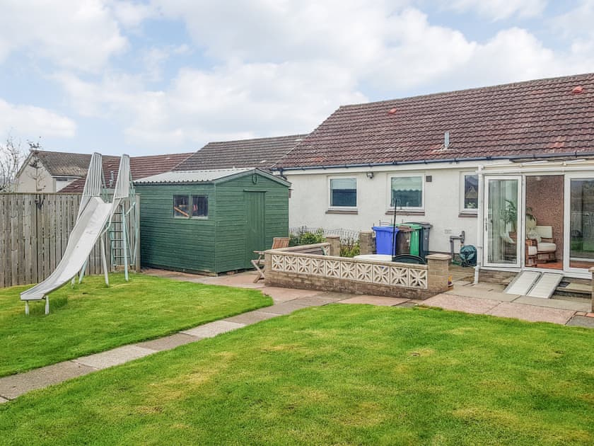 Exterior | Buchanan Park, Ceres, near Cupar