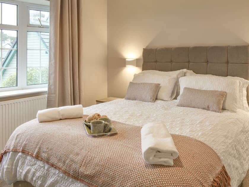 Double bedroom | Willow Cottage, Conwy