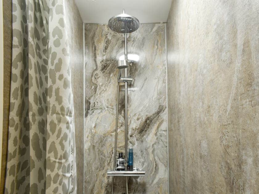 Shower room | Willow Cottage, Conwy