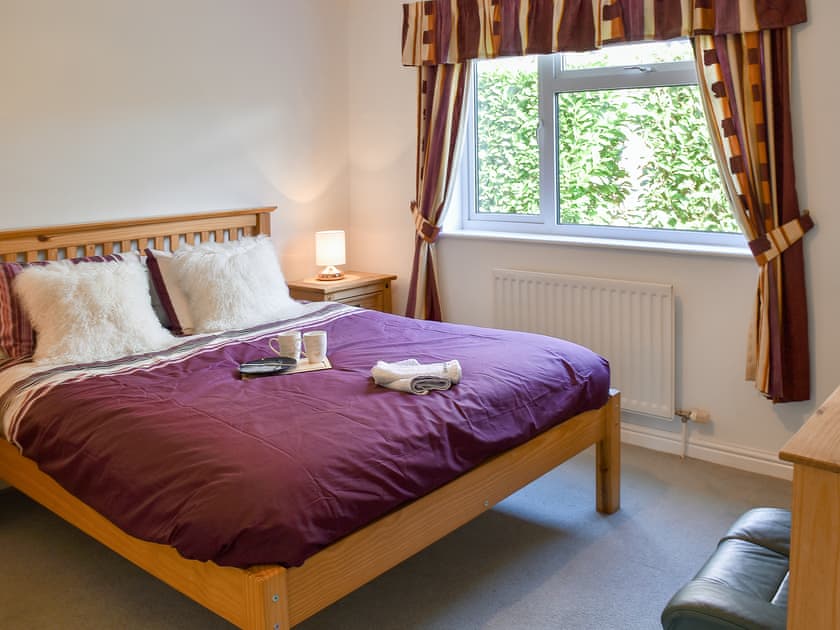 Double bedroom | Meadow view, Hockering