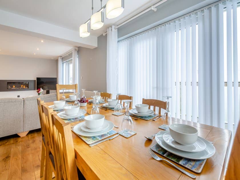 Kitchen/diner | Gwel Yr Haul, Barmouth
