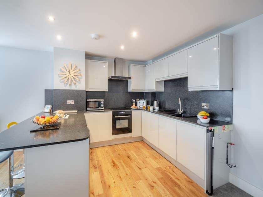 Kitchen/diner | Gwel Yr Haul, Barmouth