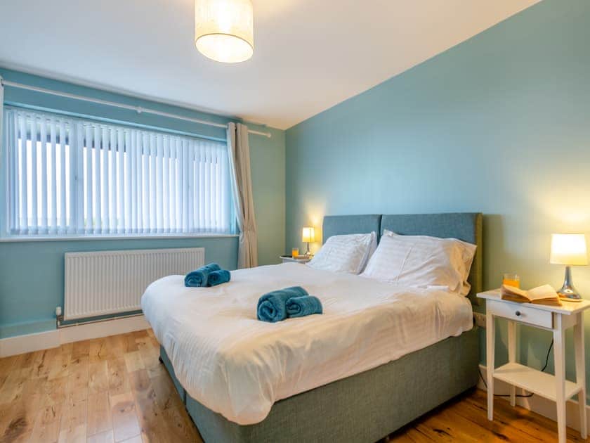 Double bedroom | Gwel Yr Haul, Barmouth