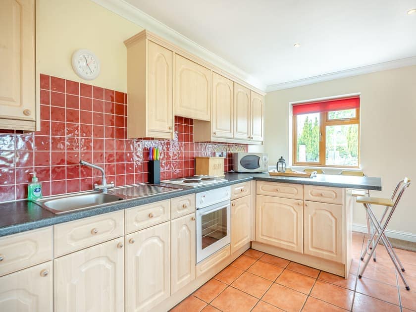Kitchen area | Dairy Cottage - Linley Farm Cottages, St Osyth