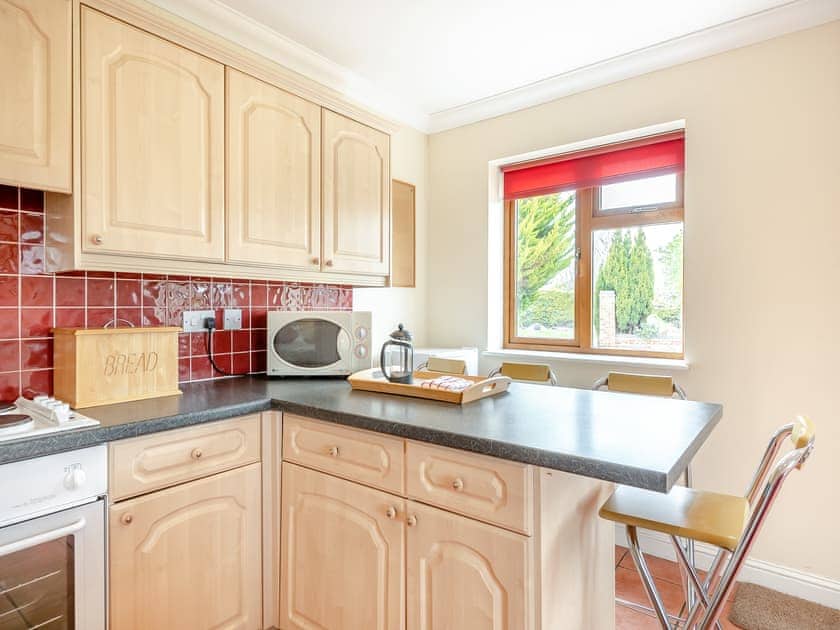 Kitchen area | Dairy Cottage - Linley Farm Cottages, St Osyth