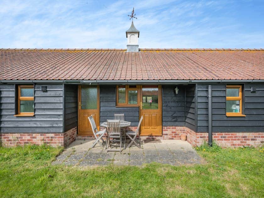 Exterior | Pear Tree Cottage - Linley Farm Cottages, St Osyth