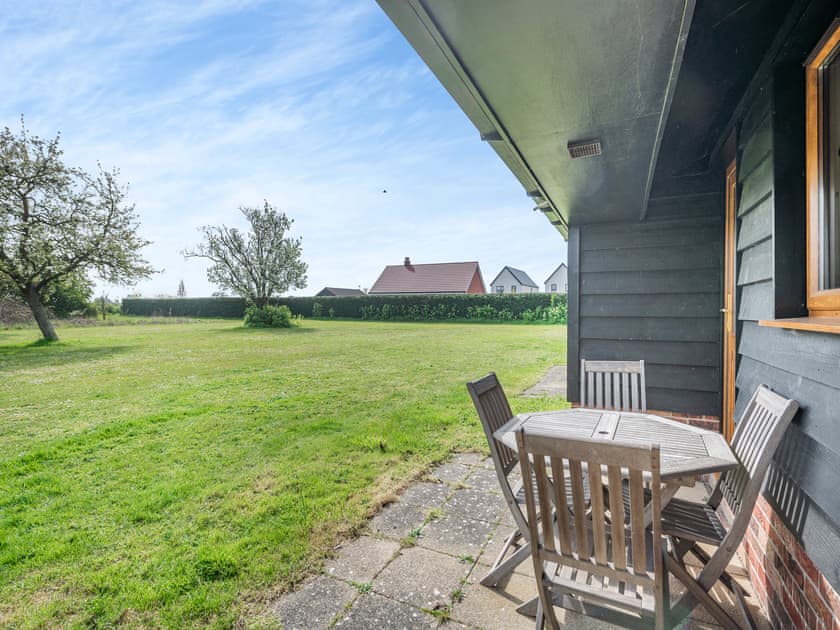 Exterior | Pear Tree Cottage - Linley Farm Cottages, St Osyth