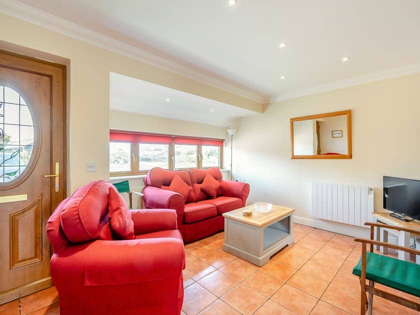 Living room | Apple Tree Cottage - Linley Farm Cottages, St Osyth