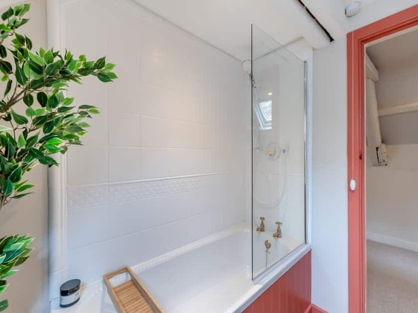 Bathroom | Jasmine Cottage, Almouth, near Alnwick