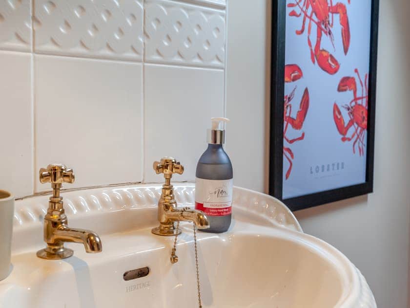 Bathroom | Jasmine Cottage, Almouth, near Alnwick