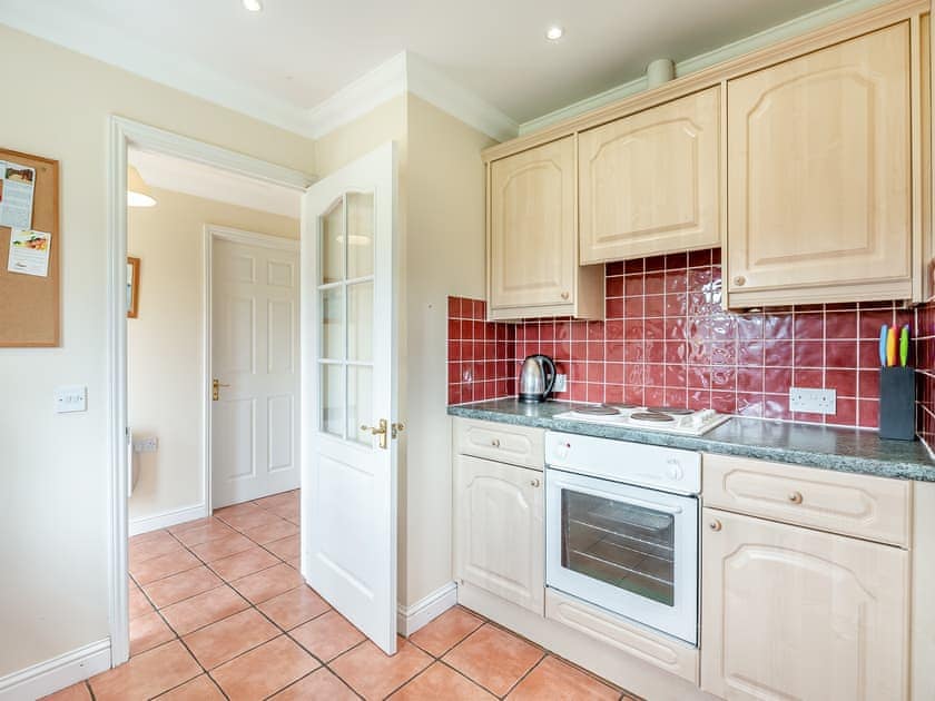 Kitchen/diner | Orchard Cottage - Linley Farm Cottages, St Osyth