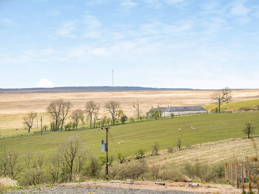 Surrounding area | Blackside Cottage, Sorn