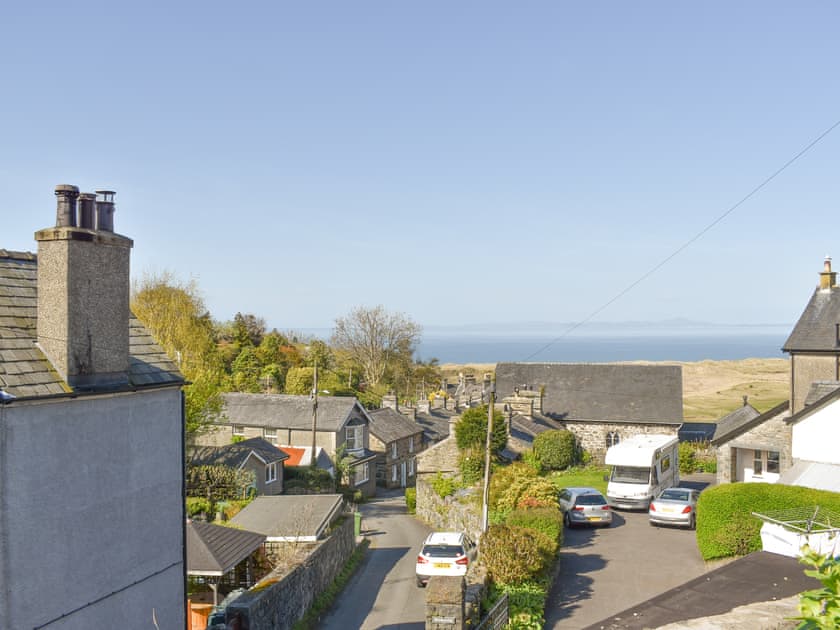 Surrounding area | Tryfar House, Harlech