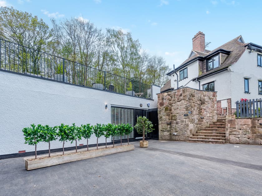 Outdoor area | Brackenwood, Caldy, near West Kirby, Wirral