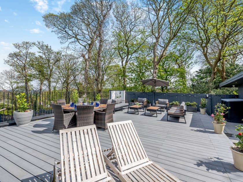 Outdoor area | Brackenwood, Caldy, near West Kirby, Wirral
