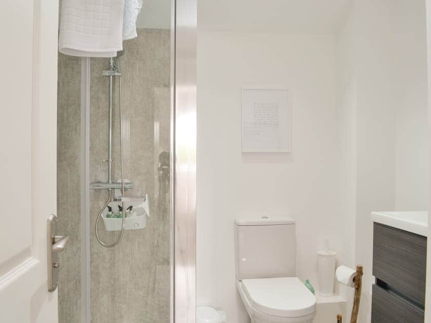 Shower room | Tartan EscapesWoodlea, Stranraer