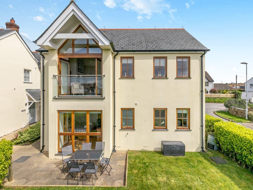 Exterior | Sandbar, St Just in Roseland, near Truro