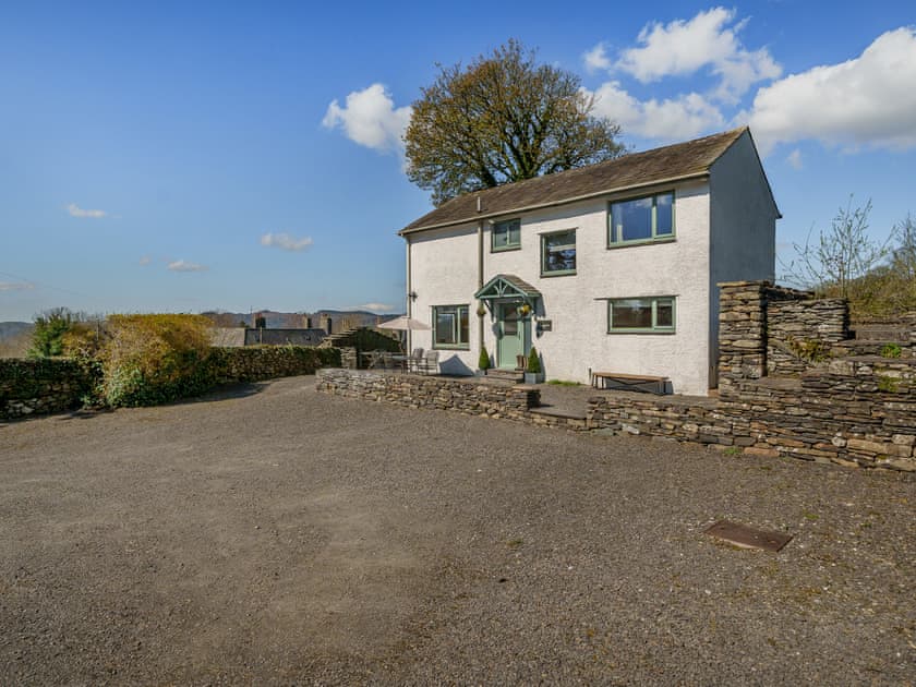 Exterior and parking area | Orrest Head Cottage - Orrest Head House and Cottage, Windermere