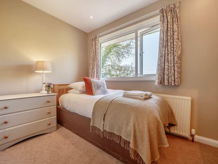 Single bedroom | Orrest Head Cottage - Orrest Head House and Cottage, Windermere