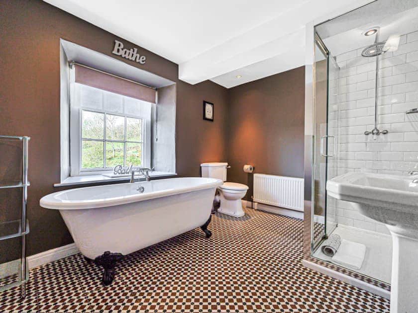 En-suite | Orrest Head House - Orrest Head House and Cottage, Windermere