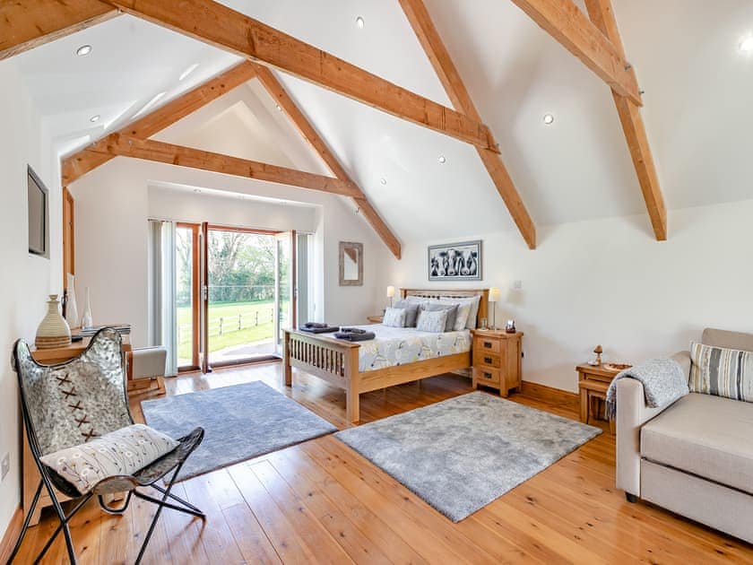 Double bedroom | Cowshed, Moretonhampstead, near Bovey Tracey