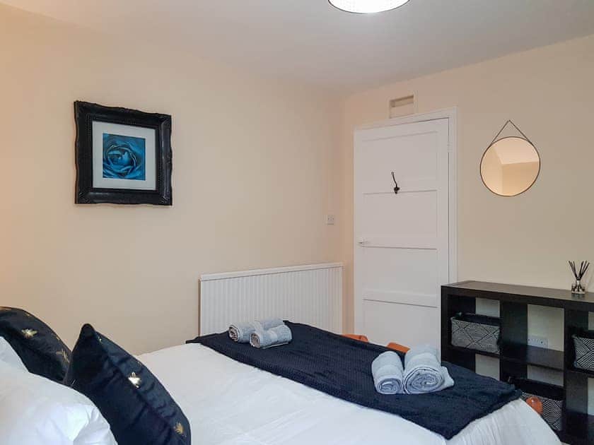 Double bedroom | The Goldsmiths Apartment, Markinch, near Glenrothes