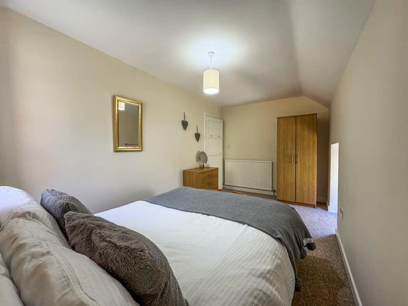 Double bedroom | The Goldsmiths Apartment, Markinch, near Glenrothes