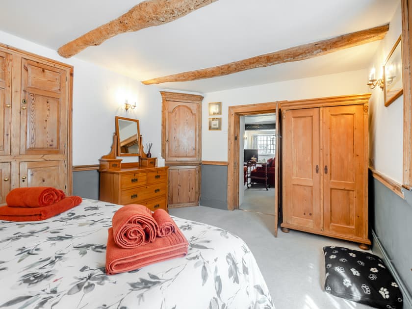 Double bedroom | Hazel Cottage, Briantspuddle, near Wareham