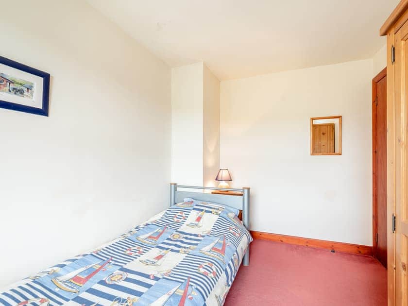 Twin bedroom | Jura - Harbour Row, Drummore, near Stranraer