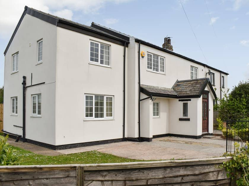 Exterior | Bank Lane House, Warton, near Lytham