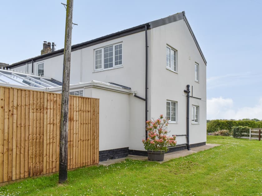 Exterior | Bank Lane House, Warton, near Lytham
