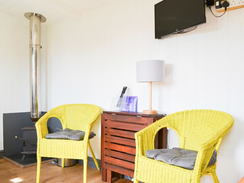 Interior | Ryan’s Shepherds Hut - The Garrison, Bowness-on-Solway