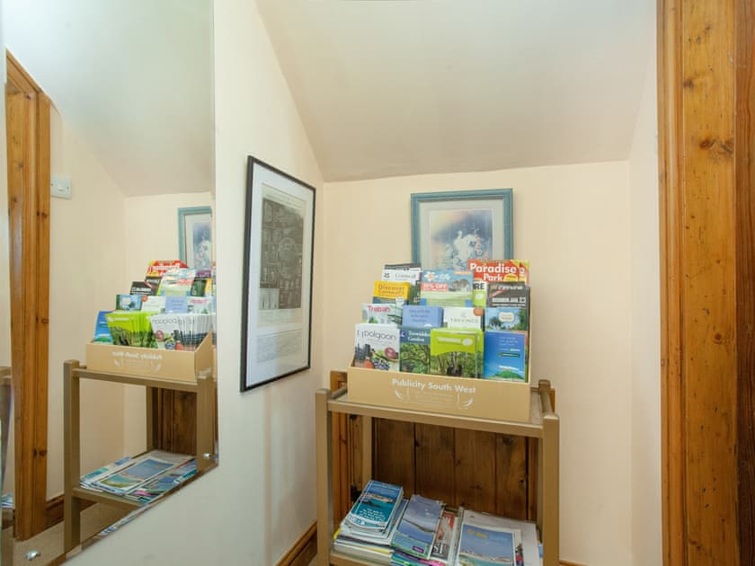 Hallway | Wheal Trenwith Cottage, St Ives