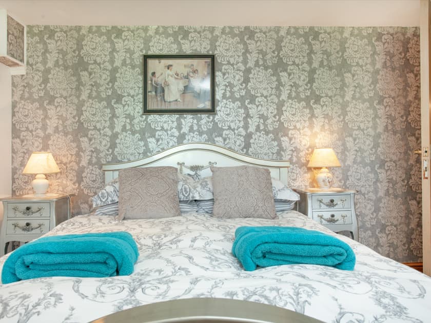 Double bedroom | Wheal Trenwith Cottage, St Ives