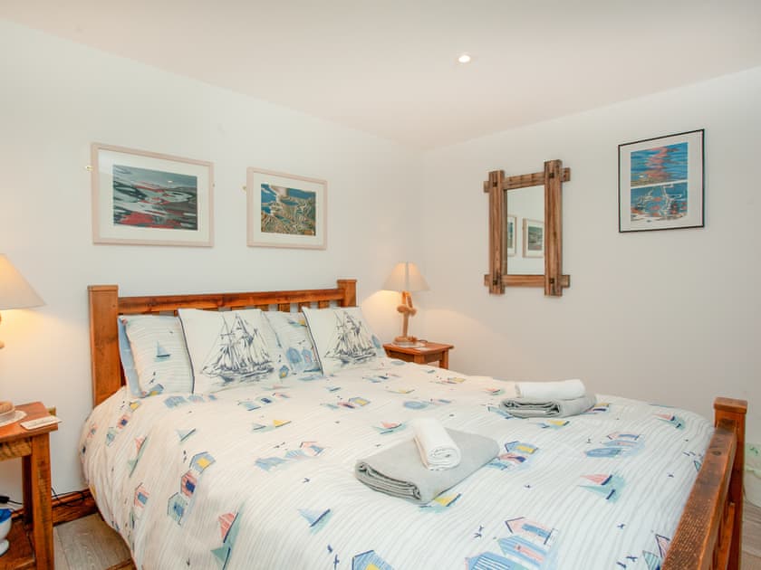 Double bedroom | Wheal Trenwith Cottage, St Ives