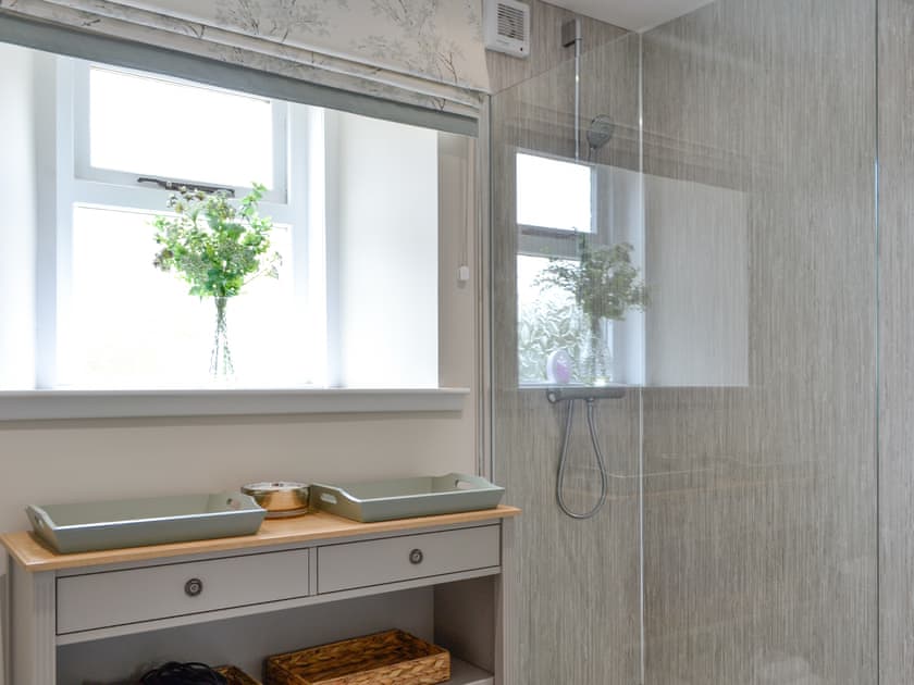 Shower room | Garden House, Arbroath
