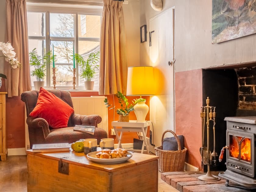 Living room | Swan’s Nest, Boxford, near Sudbury