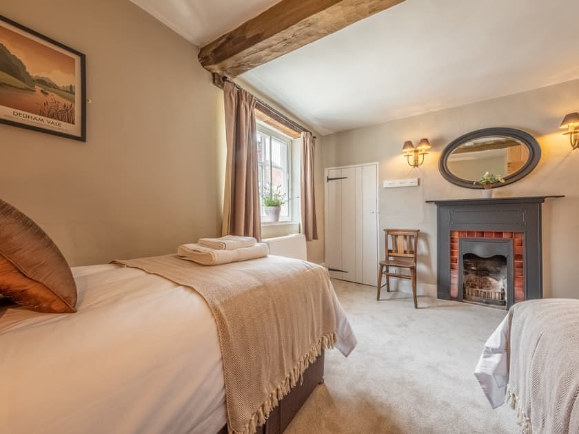 Twin bedroom | Swan’s Nest, Boxford, near Sudbury