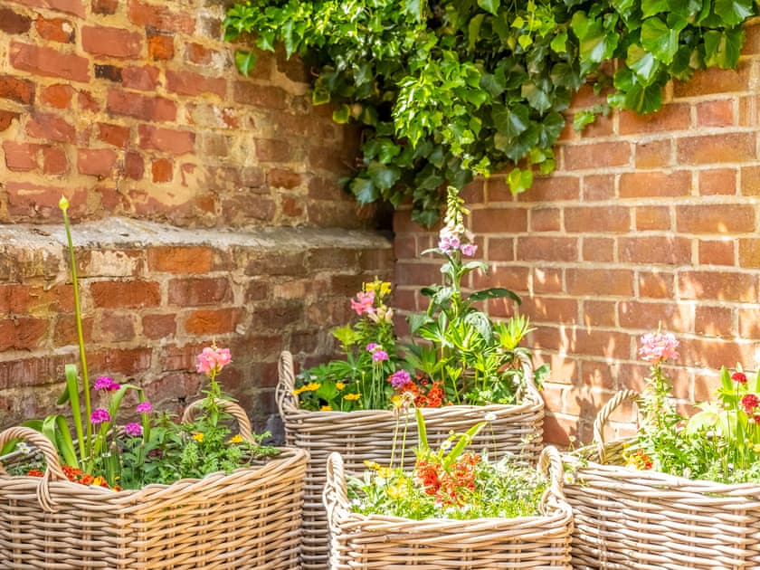 Garden | Swan’s Nest, Boxford, near Sudbury