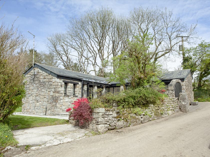 Aldermoor Farm Cottages Skylark Studio in Camelford