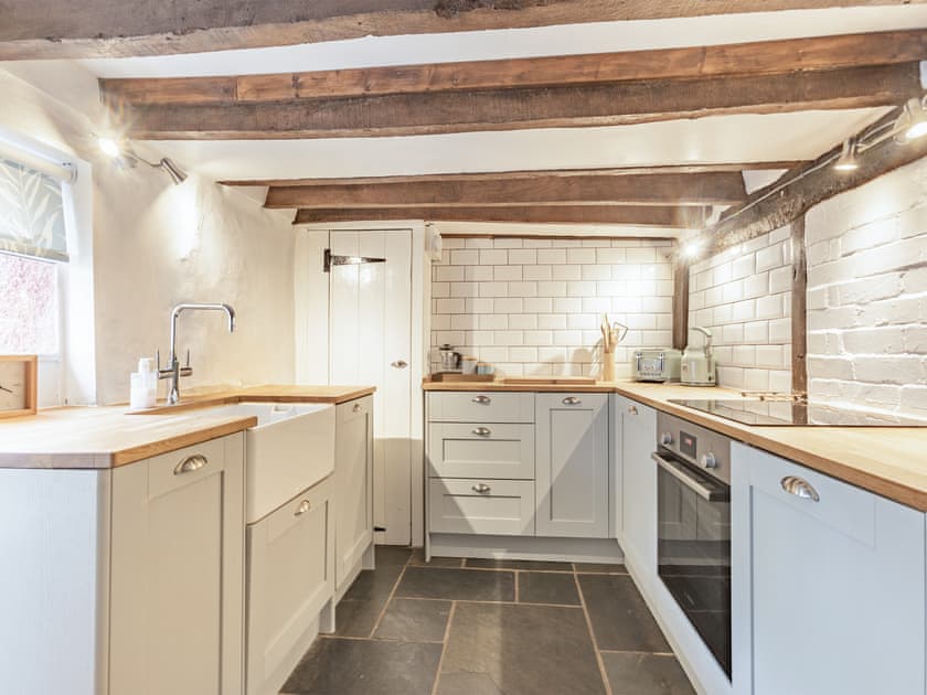 Kitchen/diner | Garden View Cottage - Brooklands Farm Cottages, Woodbury Salterton, near Exeter