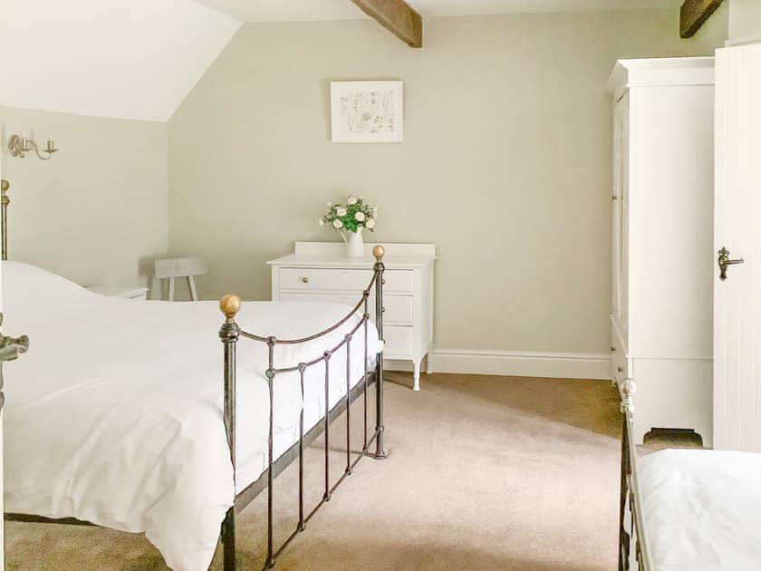 Double bedroom | Foremark Threshing Barn - Foremark Cottages, Milton, near Repton