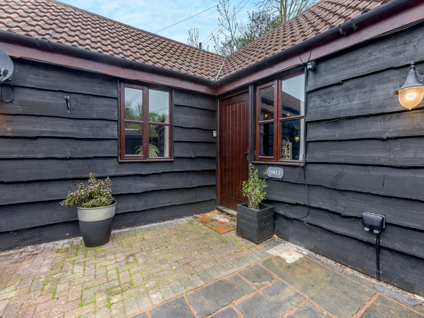Exterior | Owls Cottage - Brooklands Farm Cottages, Woodbury Salterton, near Exeter