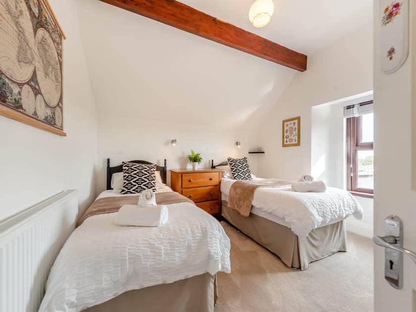 Twin bedroom | Pembroke House, Tenby