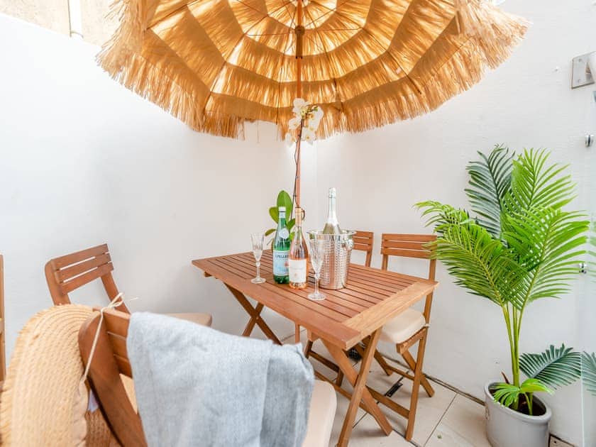 Outdoor area | Pembroke House, Tenby