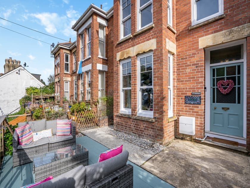Exterior | Midships, Dartmouth